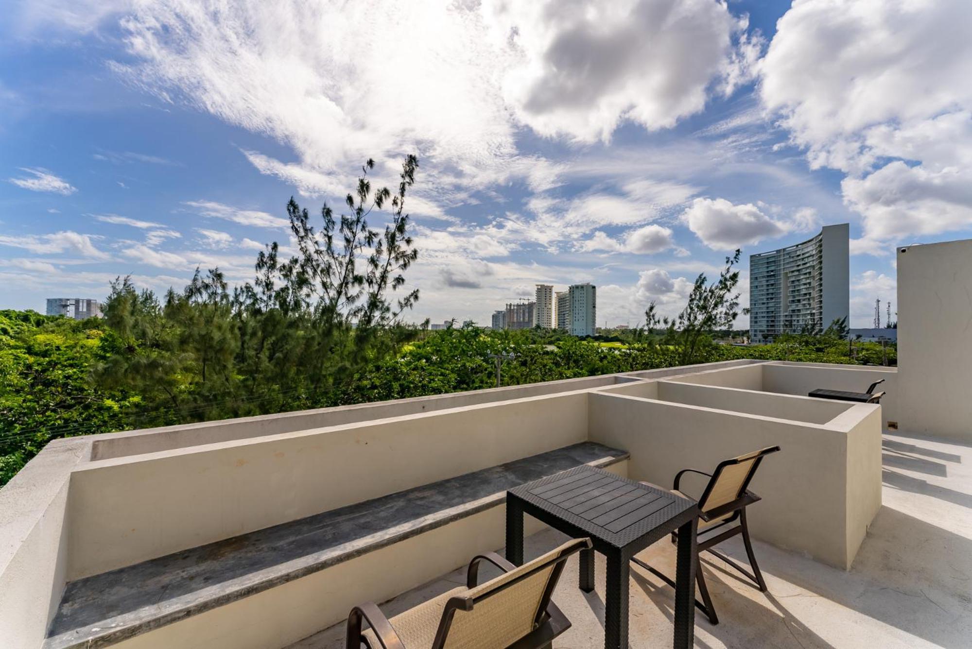 Bed Away Studios Cancún Zewnętrze zdjęcie